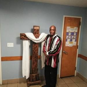 Meet your Posher, Lawrence